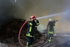 آتش سوزی در خط لوله گاز در غرب تهران+فیلم