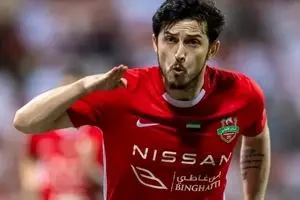 سردار آزمون با دشمن پرسپولیس عکس گرفت!