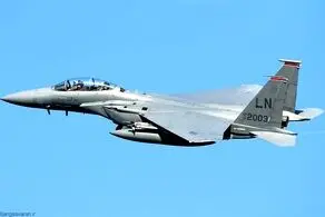 این جنگنده آمریکایی راهی عربستان‌سعودی می‌شود + ببینید 