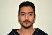 کرجی‌ها این مرد شیطان صفت را شناسایی کنید+ عکس