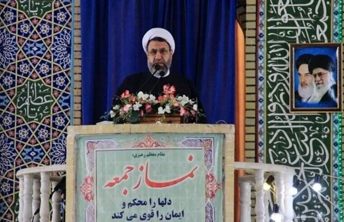 بعضی به اسم دلسوزی برای نظام بیانیهای صادر میکنند که دل مردم را خالی میکند