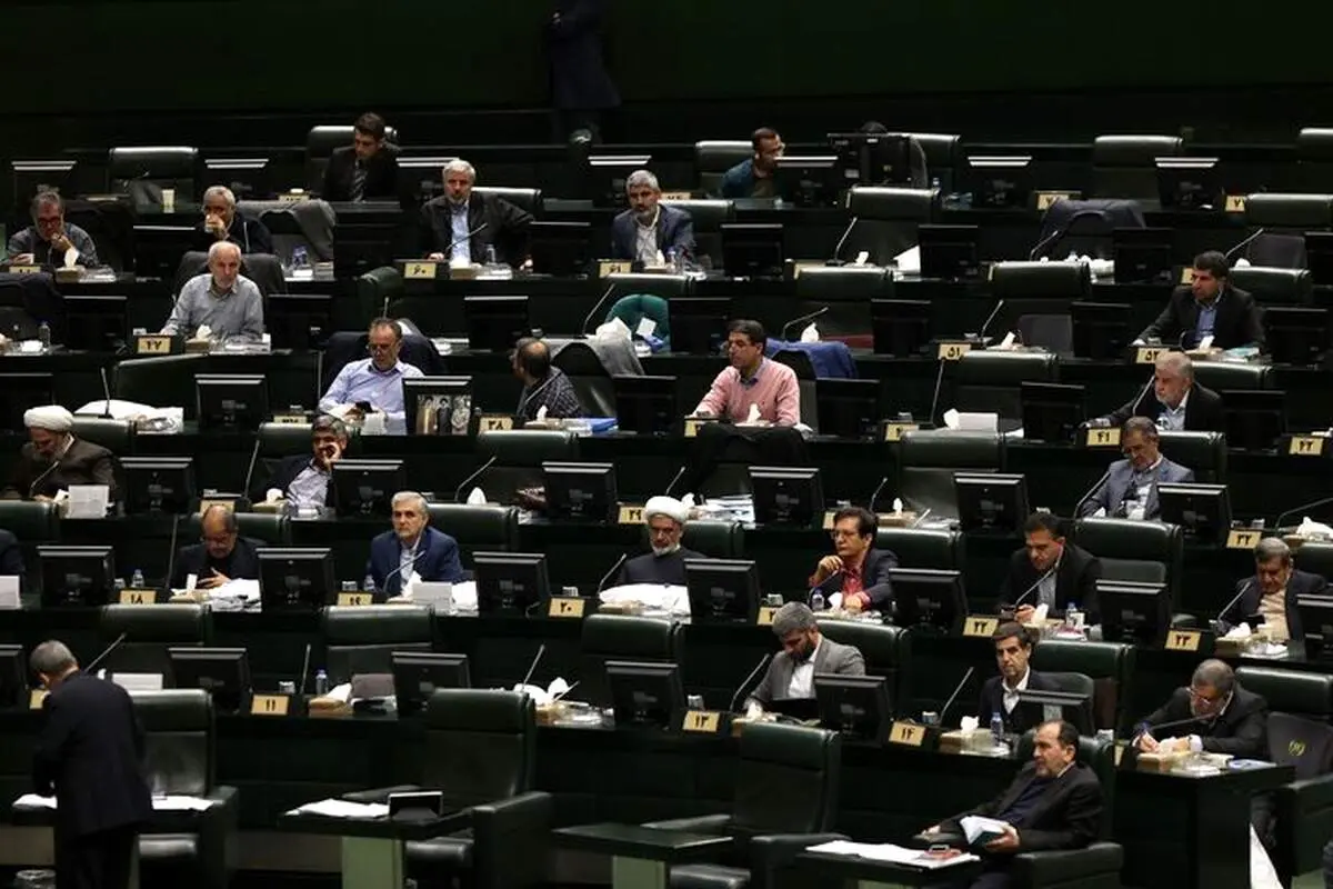 مجلس با کلیات طرح افزایش تعداد نمایندگان موافقت کرد 