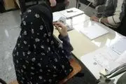 با چرب زبانی من را به خانه کشاند و در یک لحظه دیدم…