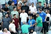 هانی کُرده دست از سر استقلال برنداشت!/ تصویر جنجالی
