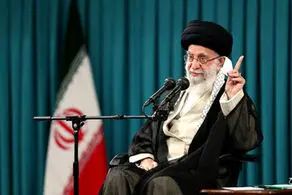  انتشار پوستر معنادار سایت رهبر انقلاب با تصویری از اجتماع مردم پاریس  