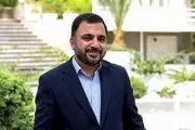 وقتی وزیر ارتباطات دولت رئیسی تلفن همراهش را جا می‌گذارد!| واکنش جالب اطرافیان + ببینید 