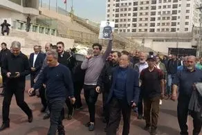 برگزاری مراسم تشییع بازیکن سابق استقلال؛ فرامرز ظلی به خاک سپرده شد + عکس