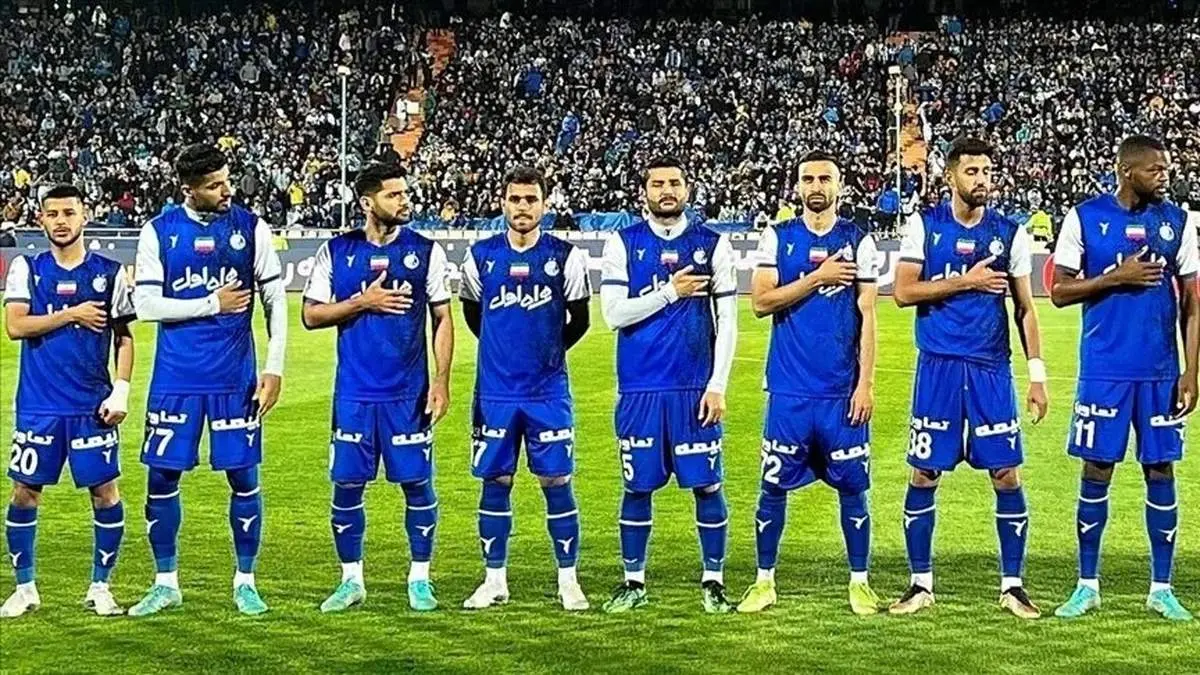 تیکه پرانی استقلالی معروف به سرخ‌پوشان : رکورد کامبک خوردن پرسپولیس باید در گینس ثبت شود! /قهرمانی را با هواداران استقلال جشن می‌گیریم