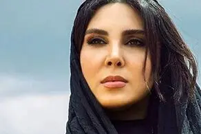  تیپ زننده لیلا بلوکات در وسط خیابان تهران!/ عکس