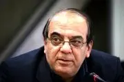 کنایه عباس عبدی به بازگرداندن خانواده علی دایی: خود دانید از ما گفتن