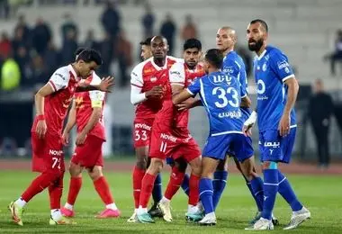 دربی ۱۴  آذر در ورزشگاه امام خمینی اراک