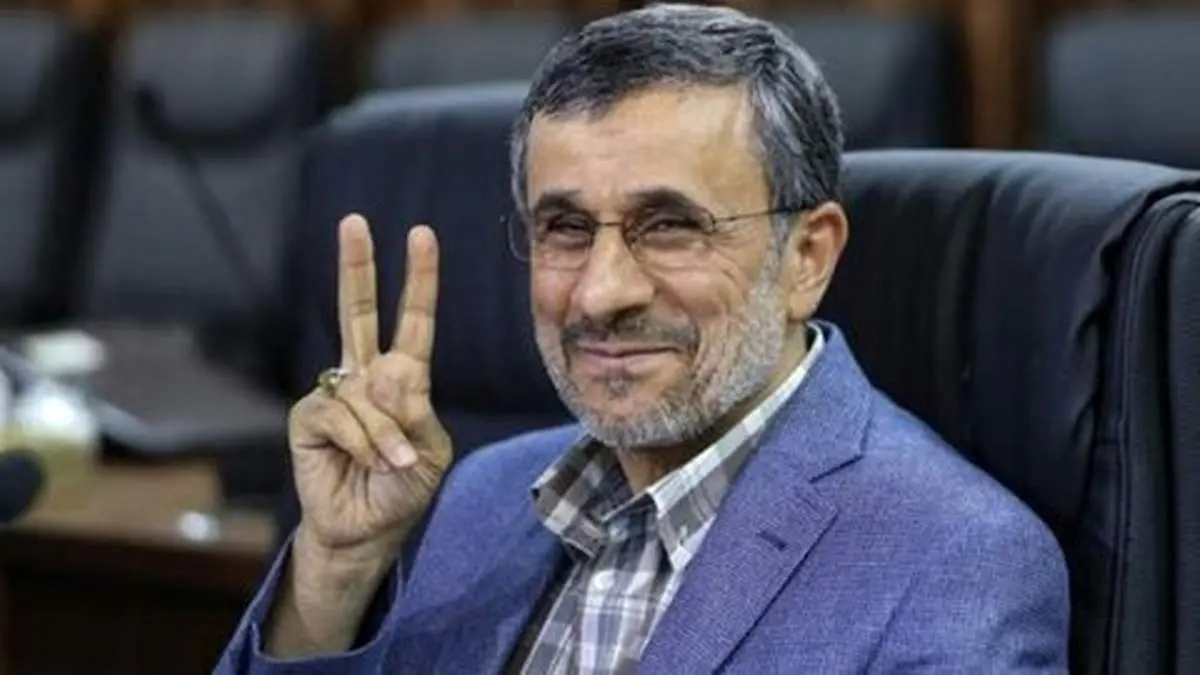 عکس جدید احمدی نژاد پس از بازگشت به ایران
