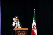 روز به روز جایگاه رهبر معظم انقلاب برای مردم روشن‌تر می‌شود