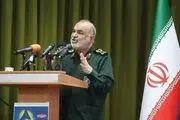 سرلشکر سلامی برای دشمنان خط و نشان کشید