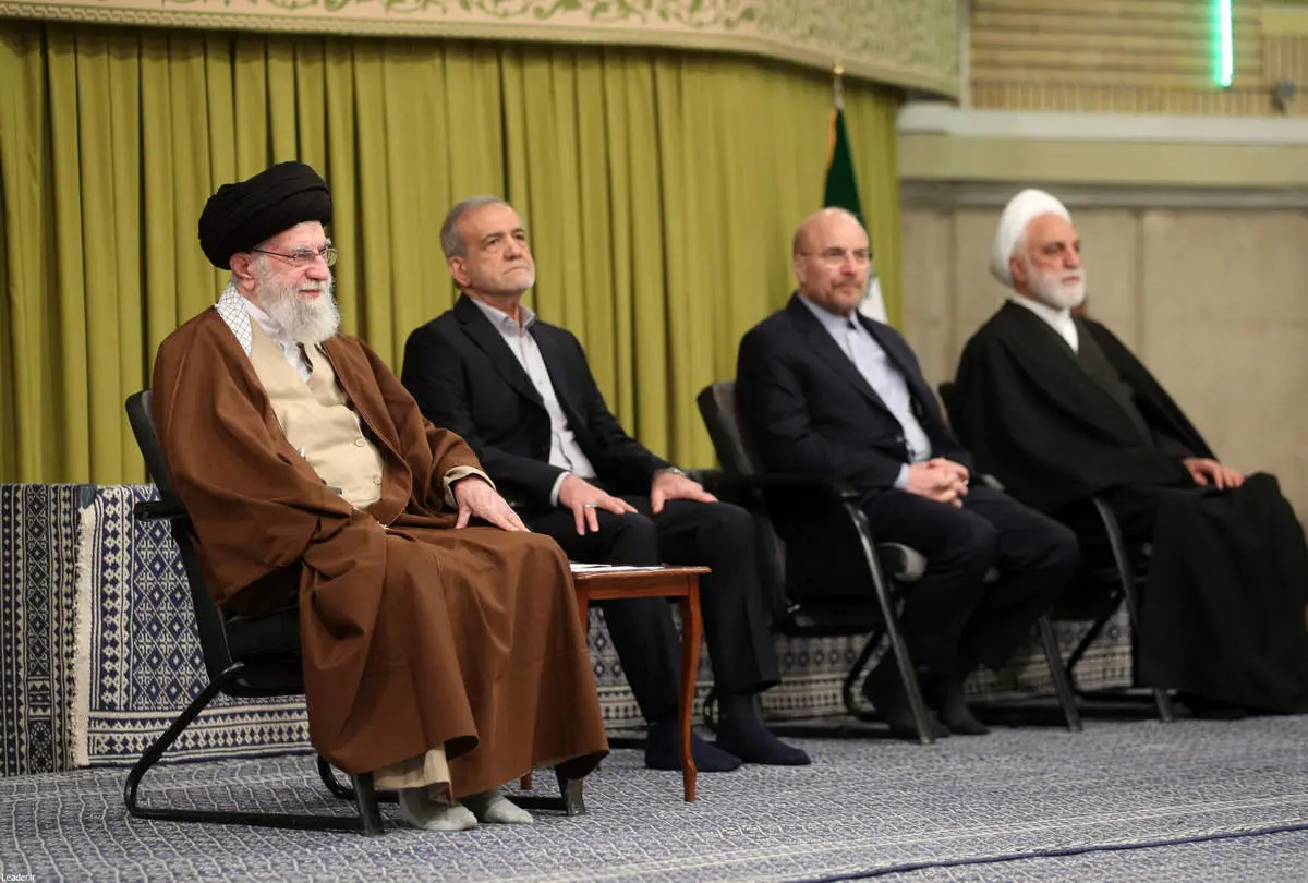 حزبالله نشان داد که نه فقط تمام نشده و در یک مواردی توانست در مقابل رژیم صهیونیستی بایستد/ دولت آمریکا زیر نفوذ قدرتمندان مالی دنیاست
