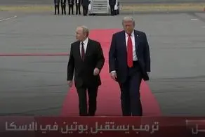 غرش جت‌ها و بمب‌افکن‌ها از بالای سر رهبران روسیه و آمریکا/ واکنش پوتین + ببینید 