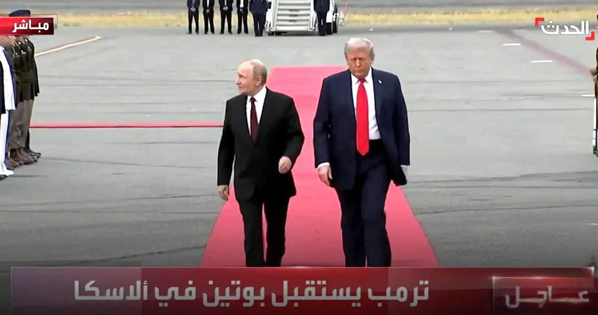 غرش جت‌ها و بمب‌افکن‌ها از بالای سر رهبران روسیه و آمریکا/ واکنش پوتین + ببینید 