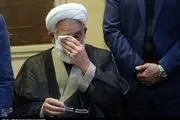 اشک‌های رئیس دیوان عالی کشور در سوگ همسرش + ببینید 