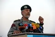 امیر دریادار سیاری: سامانه‌ها، مهمات و تجهیزات زیادی در اختیار یگان‌های ارتش قرار گرفت