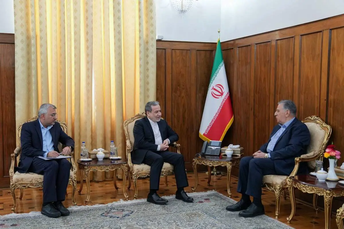 دیدار و گفت‌وگوی رئیس اتاق ایران با وزیر امور خارجه