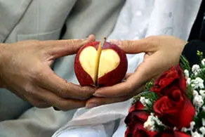 ازدواج زوری دختر 15 ساله با پیرمرد 88 ساله