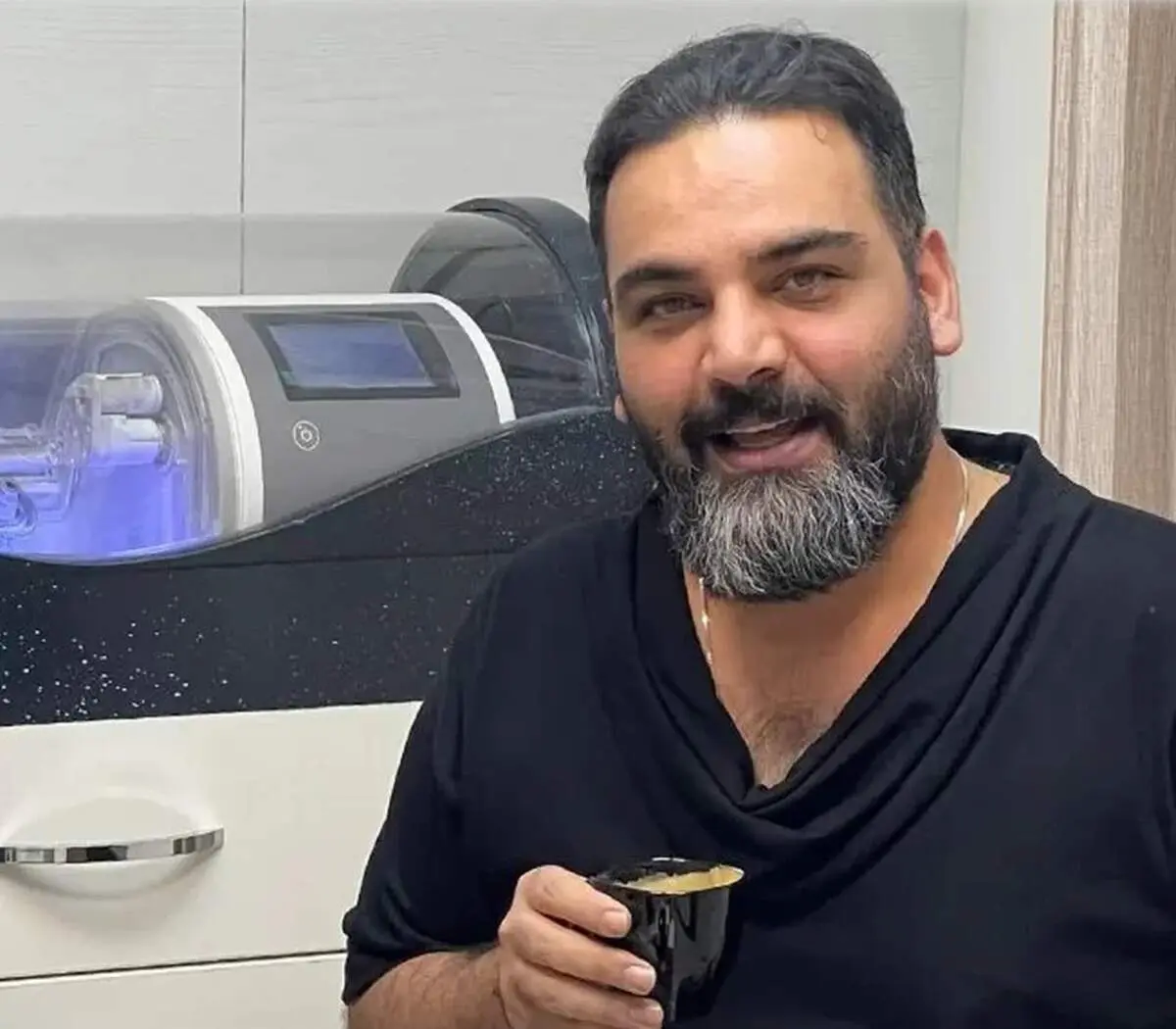 استوری معنادار احسان علیخانی/ عکس
