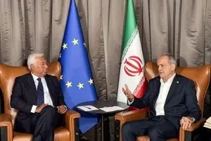 رئیس جمهور: آماده اثبات غلط بودن فضاسازی‌ها درباره ساخت سلاح هسته‌ای هستیم
