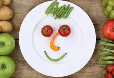 چه غذاهایی ما را از شر افسردگی نجات می‌دهند؟