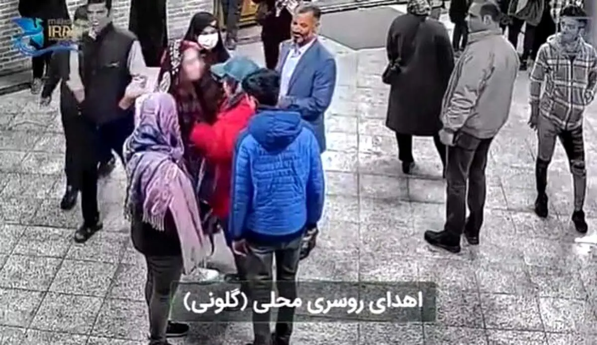 روش متفاوت امر به معروف در فلک الافلاک+عکس