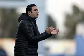 نکونام همچنان گله مند است/ برای استقلال نمک را از شکر جدا می کنند!