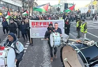 سوئد شلوغ شد 