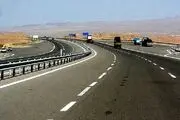 حرکت دیوانه‌وار راننده در اتوبان+فیلم