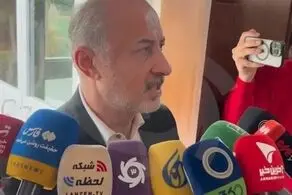 نام اوستون اورونوف در لیست مازاد پرسپولیس؛ رضا درویش واکنش نشان داد
