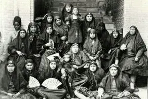 با دیدن چهره این دو دختر مردنمای "ناصرالدین شاه" شاخ در می آورید/ عکس