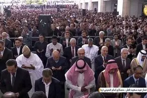 حضور سفرا و نمایندگان دیپلماتیک کشورهای خارجی در مصلی تهران + ببینید 