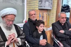حضور پزشکیان در جمع عزاداران عاشورای حسینی در تبریز