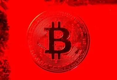 قیمت بیت‌کوین در آستانه ۷۲ هزار دلار 