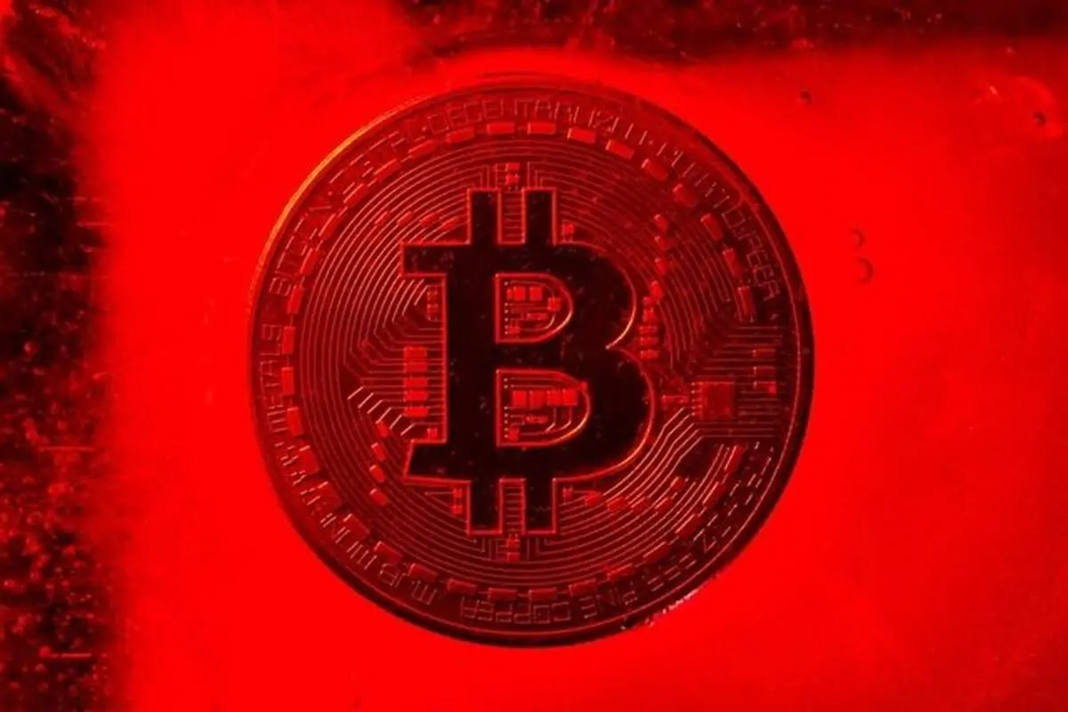 بیت کوین با سر به زمین خورد