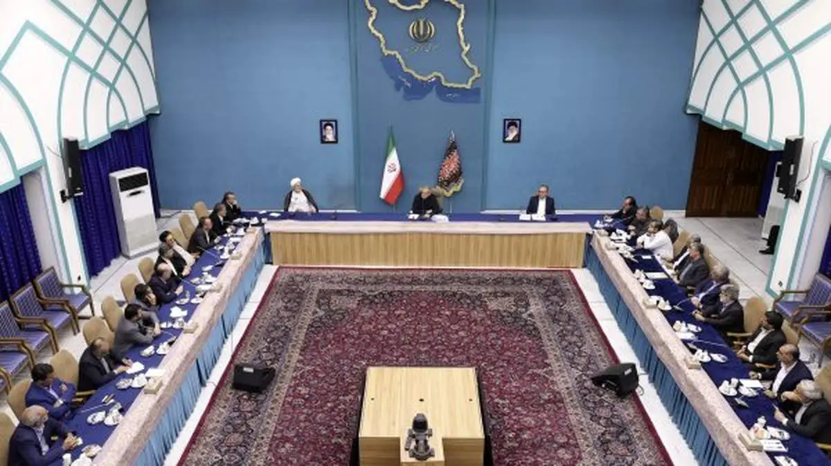هیچ یک از وزرای پیشنهادی بدون مشورت با سطوح عالی کشور به مجلس معرفی نشدهاند