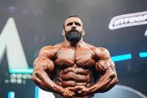 درخواست هادی چوپان از رهبر انقلاب برای عفو توماج صالحی
