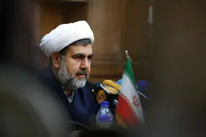 غضنفرآبادی: جلیلی با دعوت ما به مجلس نیامده است/ پژمانفر از این دعوت خبر دارد 