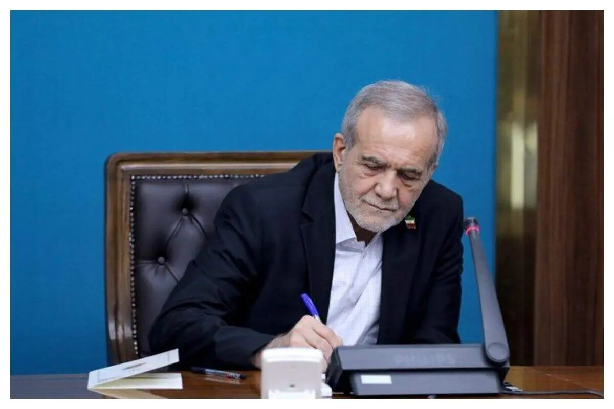 مسئولان با ایمان به خدا، برگ زرینی از استقامت و خدمت به مردم را در جنگ تحمیلی رمضان، رقم زدند