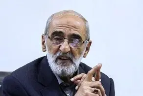 حسین شریعتمداری این بار از اژه‌ای انتقاد کرد