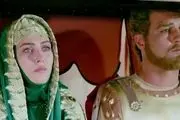 بازیگر هلنِ سریال مردان آنجلس در ۵۳ سالگی/ عکس