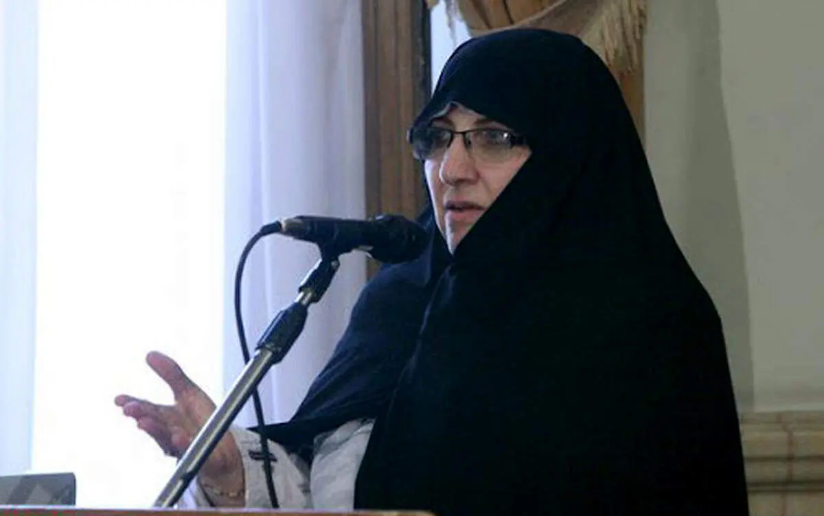 این بانوی زن سیاسی در ایران با سرطان دست و پنجه نرم می‌کند 