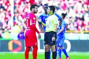 استقلال یا پرسپولیس؟! کدام یک با سوت فغانی دربی را بیشتر برده؟
