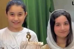 غلتک راهسازی جان دو خواهر را جاده هراز گرفت/ عکس