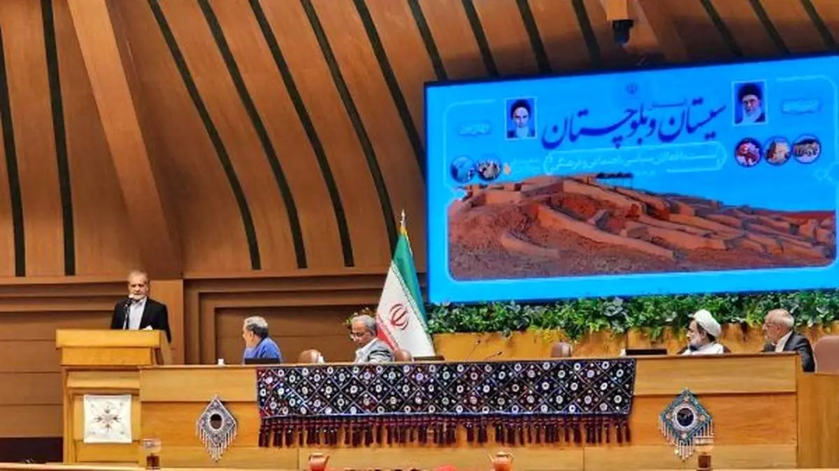 مردم به صلاح نمی‌رسند مگر با حاکم صالح و حاکم نیز صالح نمی‌ماند مگر با جامعه مطالبه‌گر