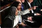 ترامپ این دو زن را عقب مانده خواند 