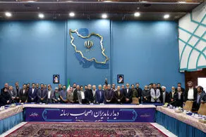 رئیس جمهور: با زور نمی‌توان حجاب را بر سر مردم گذاشت، با زور هم نمی‌توان آن را از سر برداشت